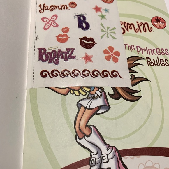 BRATZ Book Yasmin The Princess Rules - New - Picture 9 of 9